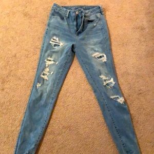 Women’s Light Blue Destroyed Jeggings Size 8 Long